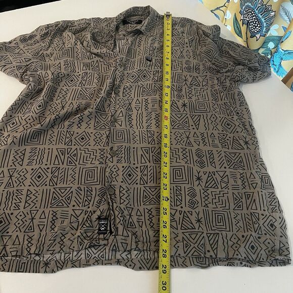 Vtg Fiorucci Button Up Shirt Sz Xl Aztec Native Viscose 90s - Picture 7 of 7